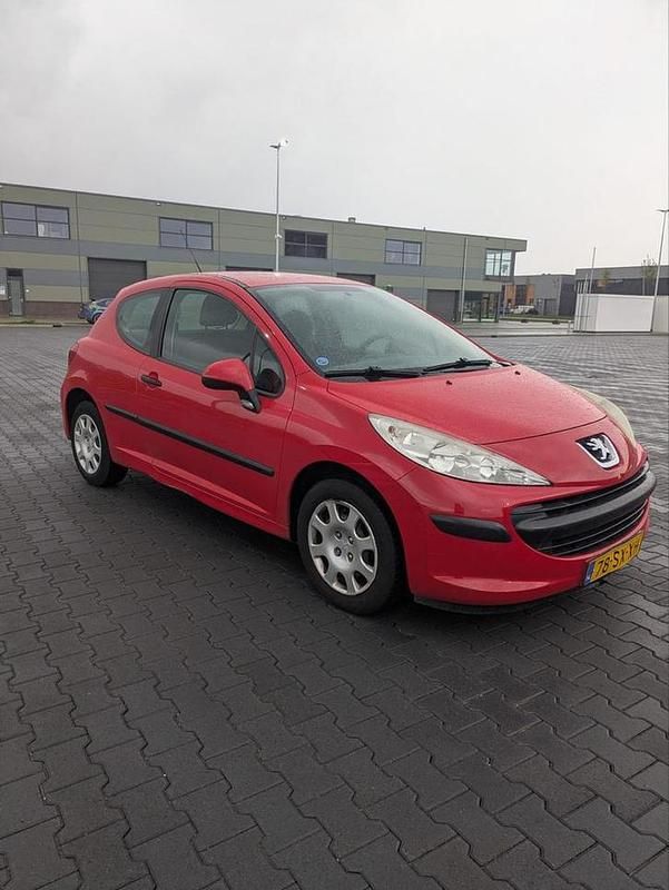 Gebruikt 2006 Peugeot 207 | € 1.200 (Goede deal) - Afbeelding 1/4