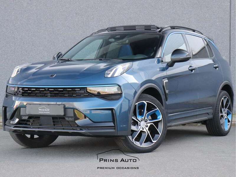 Blauw, metallic lak Gebruikt 2024 Lynk & Co 01 SUV | € 30.700 (Eerlijke prijs) - Afbeelding 1/4