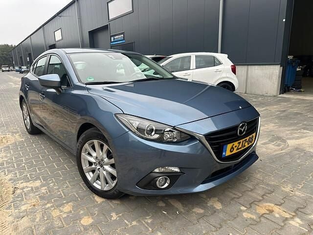 Blauw Gebruikt 2015 Mazda 3 Hatchback | € 9.250 (Super prijs) - Afbeelding 1/4