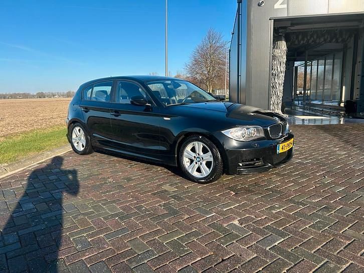 Occasion 2011 BMW 116 Hatchback | € 1.500 (Super prijs) - Afbeelding 1/4