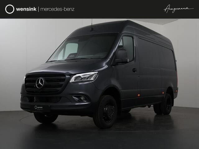 Grijs Nieuw 2025 Mercedes Sprinter Van | € 68.880 - Afbeelding 1/4