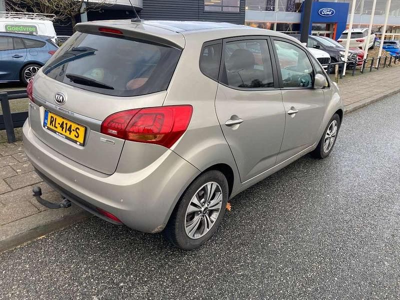 Occasion Kia Venga 88 PK (64 kW) 2018 Grijs Hatchback