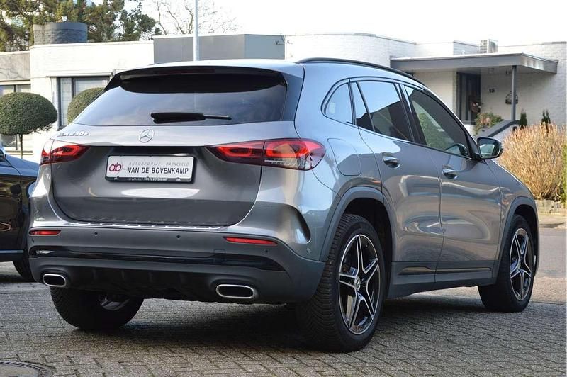 Occasion Mercedes GLA250 AMG line 2022 Grijs (metallic) SUV