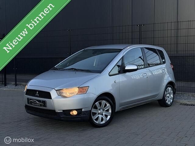 Grijs Gebruikt 2009 Mitsubishi Colt Edition Hatchback | € 2.499 (Goede deal) - Afbeelding 1/4