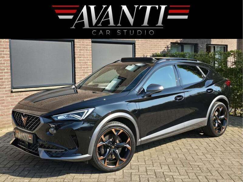 Zwart, metallic lak Gebruikt 2022 Cupra Formentor VZ SUV | € 31.950 (Eerlijke prijs) - Afbeelding 1/4