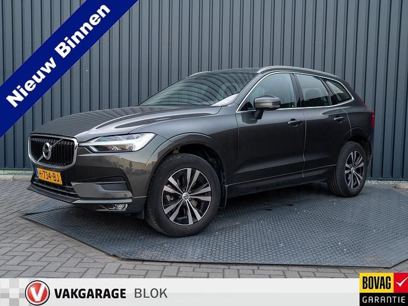 Grijs, metallic lak Gebruikt 2020 Volvo XC60 Momentum SUV | € 38.945 (Super prijs) - Afbeelding 1/4