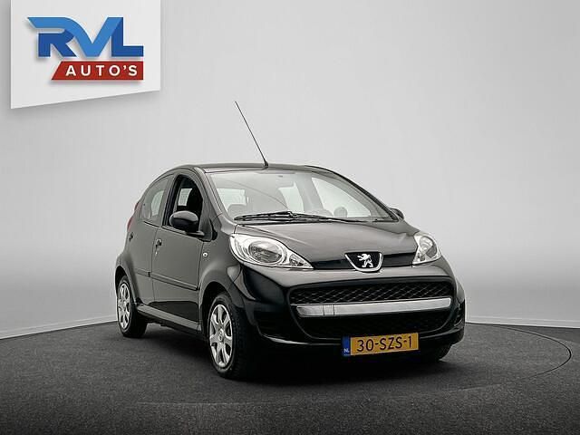 Occasion Peugeot 107 68 PK (50 kW) 2012 Zwart Hatchback