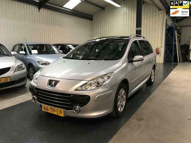 Grijs Gebruikt 2007 Peugeot 307 Premium Stationwagen | € 2.450 (Duur) - Afbeelding 1/4