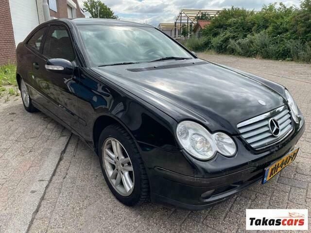 Occasion Mercedes C220 143 PK (105 kW) 2001 Zwart Coupé