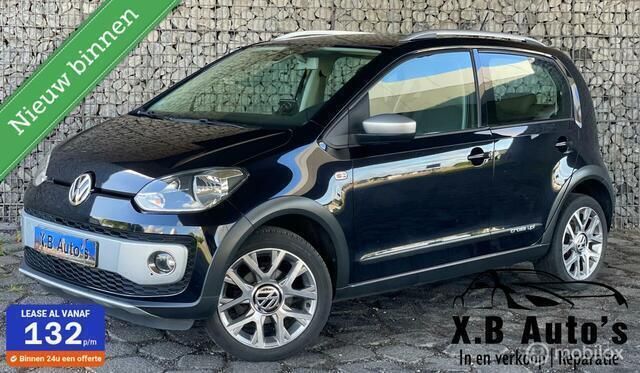 Zwart Gebruikt 2015 VW cross up! Hatchback | € 7.700 (Super prijs) - Afbeelding 1/4