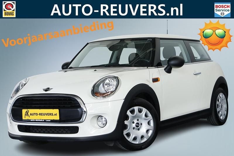 Occasion Mini Cooper Pepper 102 PK (75 kW) 2016 Creme Hatchback