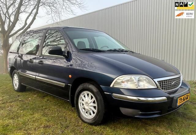 Blauw Gebruikt 2002 Ford Windstar SE MPV | € 3.850 - Afbeelding 1/4