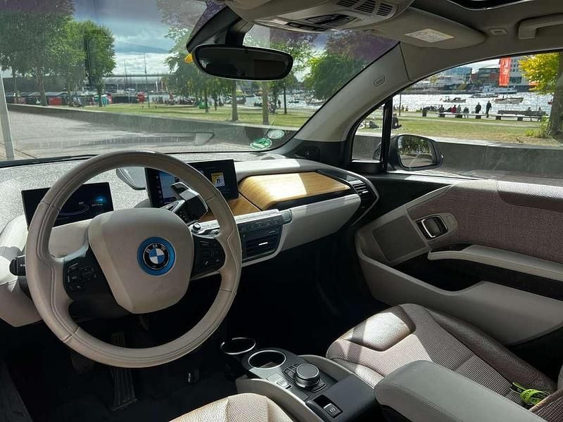 Wit Gebruikt 2019 BMW i3 Hatchback | € 13.750 (Eerlijke prijs) - Afbeelding 1/4