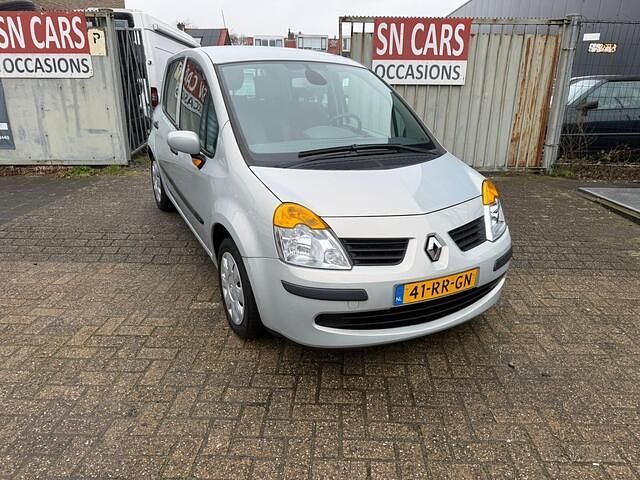 Occasion Renault Modus Authentique 112 PK (82 kW) 2005 Grijs MPV