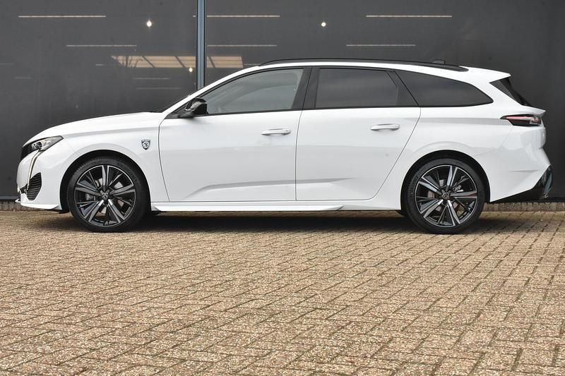 Occasion Peugeot 308 SW GT 136 PK (100 kW) 2025 Wit Stationwagen