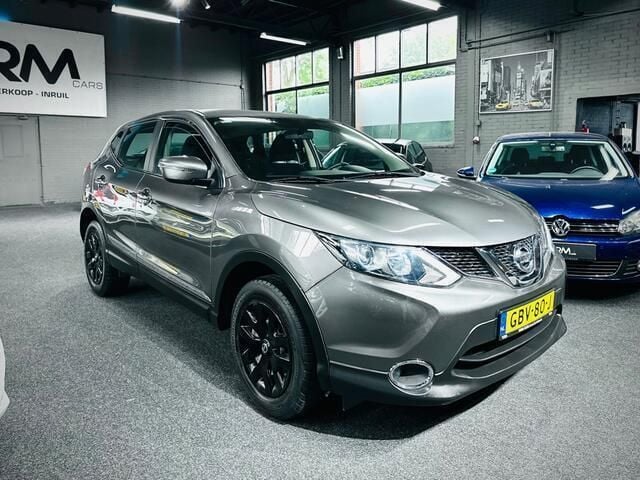 Grijs Gebruikt 2015 Nissan Qashqai Acenta SUV | € 10.499 (Super prijs) - Afbeelding 1/4
