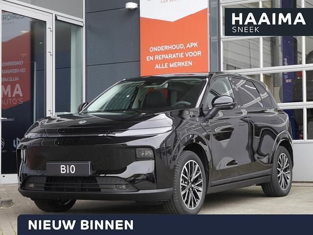 Zwart Nieuw 2025 Leapmotor B10 SUV | € 32.995 (Eerlijke prijs) - Afbeelding 1/4