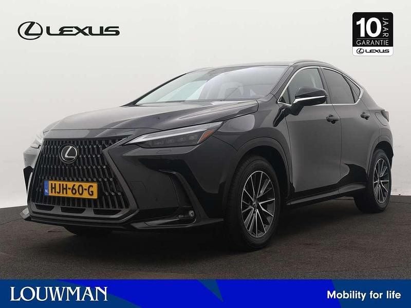 Zwart Gebruikt 2024 Lexus NX450h+ Launch Edition SUV | € 66.950 (Duur) - Afbeelding 1/3