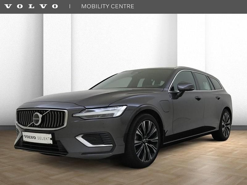 Grijs Occasion 2024 Volvo V60 Plus Stationwagen | € 39.995 (Super prijs) - Afbeelding 1/4