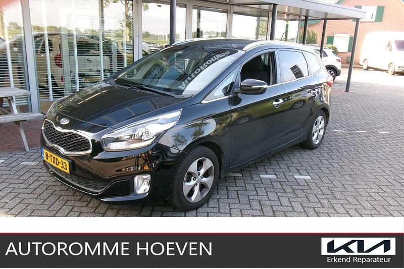 Zwart Gebruikt 2014 Kia Carens MPV | € 13.940 (Eerlijke prijs) - Afbeelding 1/4