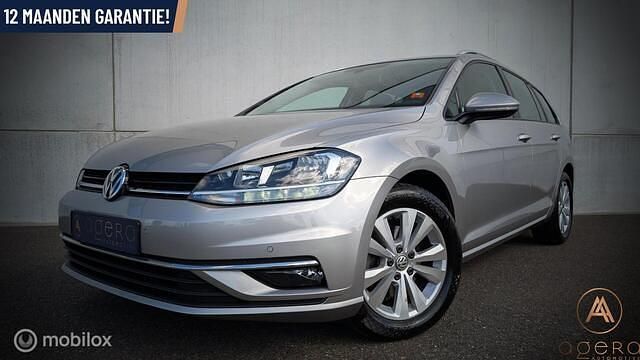 Grijs Gebruikt 2018 VW Golf VII Comfortline Hatchback | € 13.699 (Eerlijke prijs) - Afbeelding 1/4