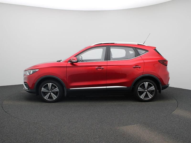 Occasion MG ZS Luxury 105 kW (143 PK) 2020 Rood Sedan
