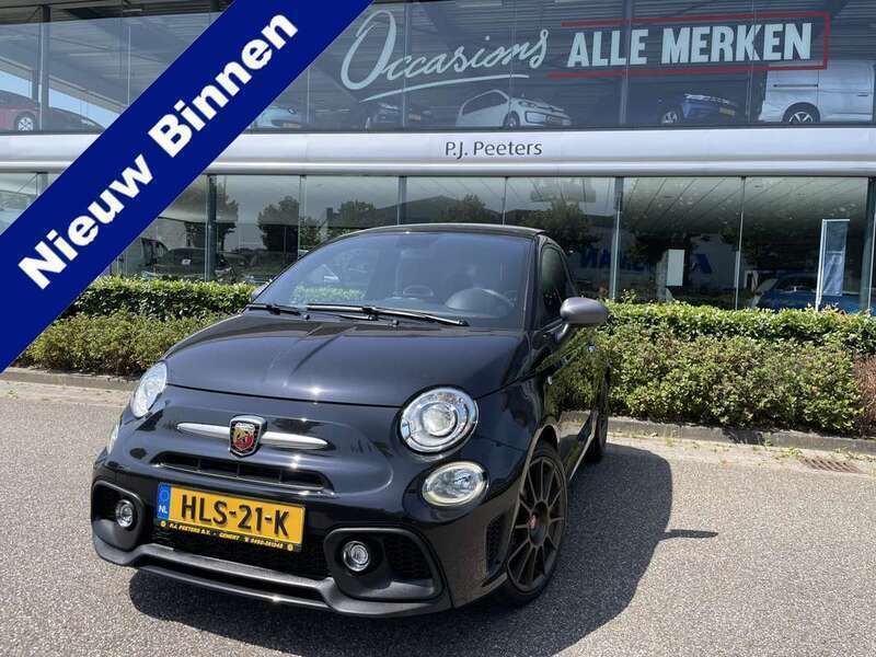 Zwart Gebruikt 2021 Abarth 595 70th Anniversary Hatchback | € 24.890 (Duur) - Afbeelding 1/4