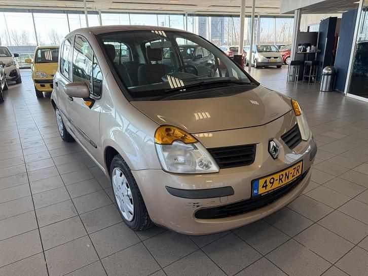 Occasion Renault Modus 112 PK (82 kW) 2005 Beige (metallic) MPV