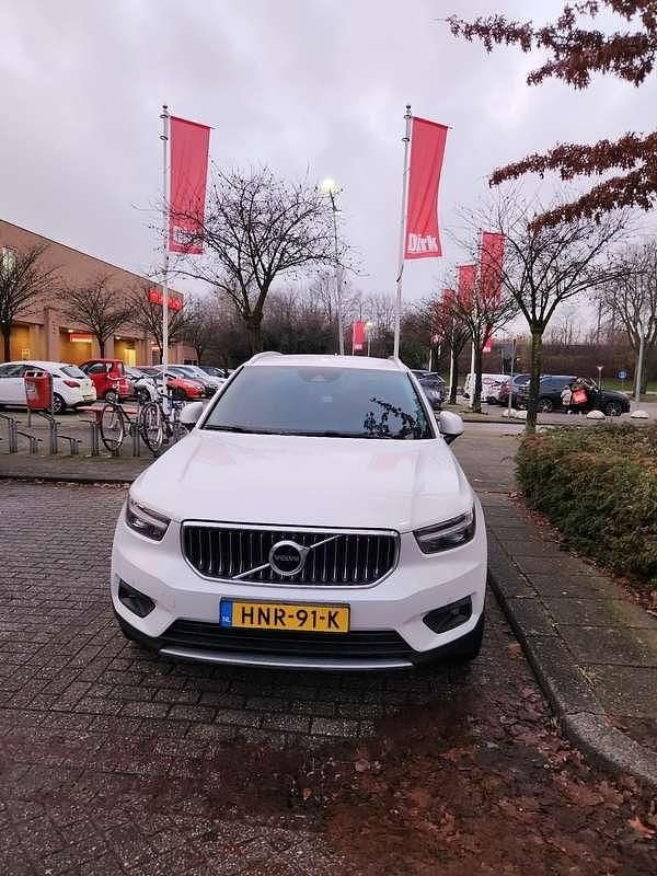 Gebruikt 2021 Volvo XC40 Inscription SUV | € 25.500 (Goede deal) - Afbeelding 1/4