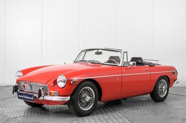 Rood Gebruikt 1971 MG B Cabriolet | € 24.900 - Afbeelding 1/4