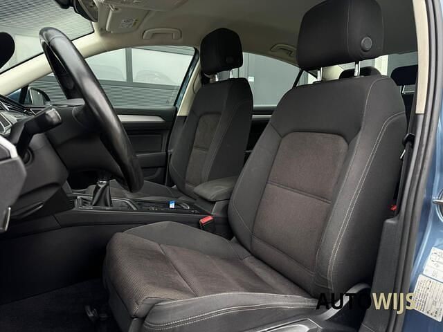 Occasion VW Passat Comfortline 125 PK (91 kW) 2015 Blauw Sedan