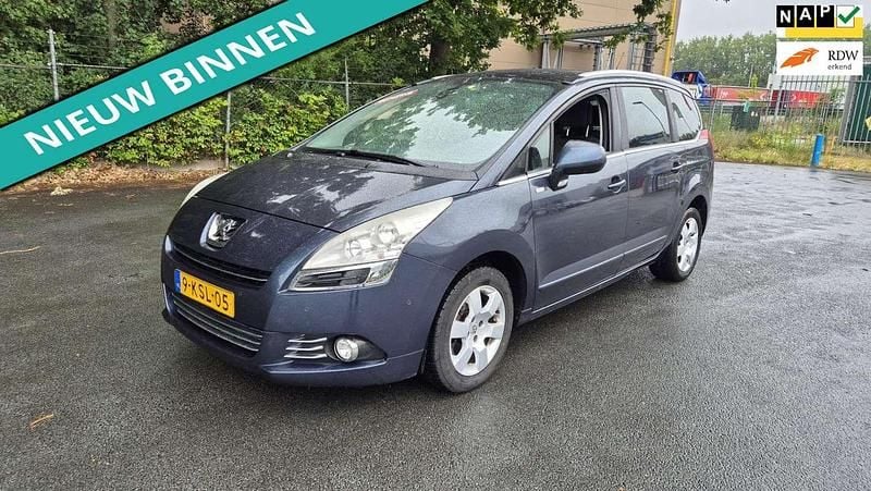 Blauw Gebruikt 2013 Peugeot 5008 Style MPV | € 3.499 (Super prijs) - Afbeelding 1/4