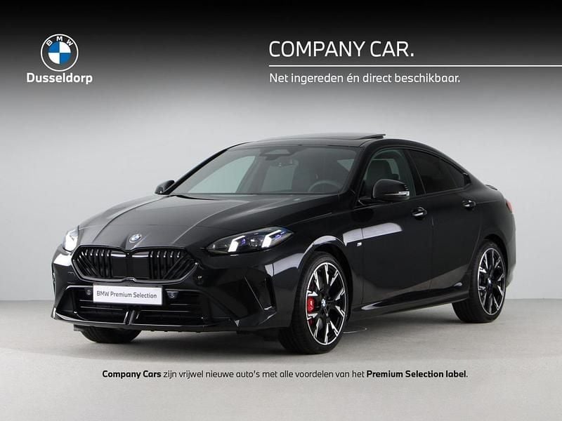 Zwart Gebruikt 2025 BMW 220 M Sport Coupé | € 42.900 (Eerlijke prijs) - Afbeelding 1/4