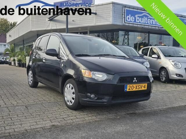 Zwart Gebruikt 2012 Mitsubishi Colt Edition Hatchback | € 1.999 (Super prijs) - Afbeelding 1/4
