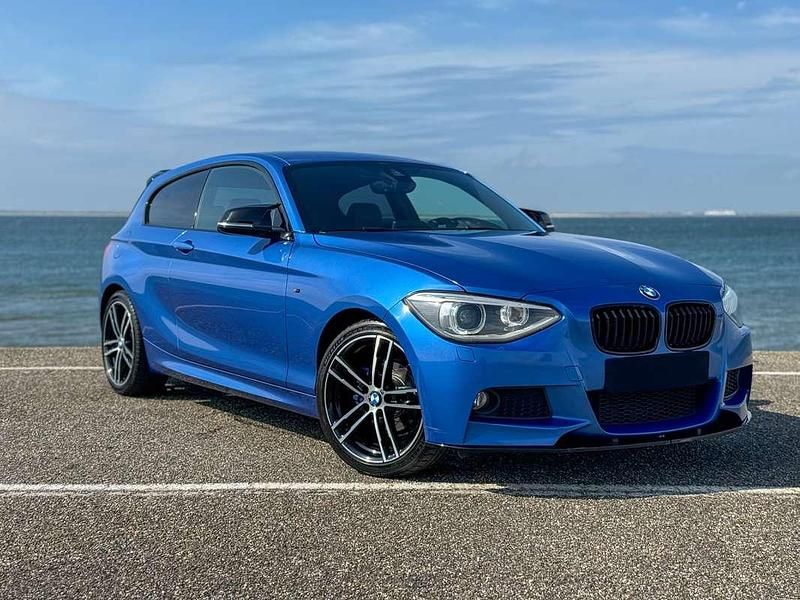 Blauw Gebruikt 2012 BMW 114 M Sport Hatchback | € 9.750 - Afbeelding 1/4