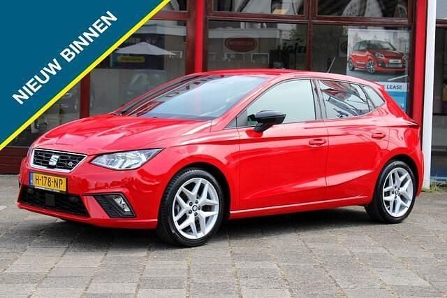 Rood Gebruikt 2020 Seat Ibiza Business Hatchback | € 15.900 (Eerlijke prijs) - Afbeelding 1/4