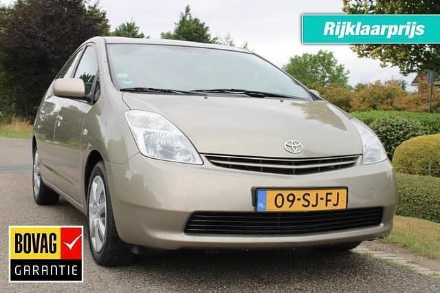 Beige Gebruikt 2006 Toyota Prius Hatchback | € 5.850 (Iets duurder) - Afbeelding 1/4