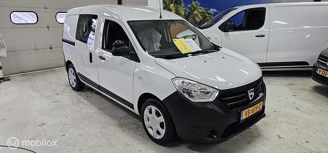Wit Gebruikt 2016 Dacia Dokker MPV | € 4.250 (Eerlijke prijs) - Afbeelding 1/4