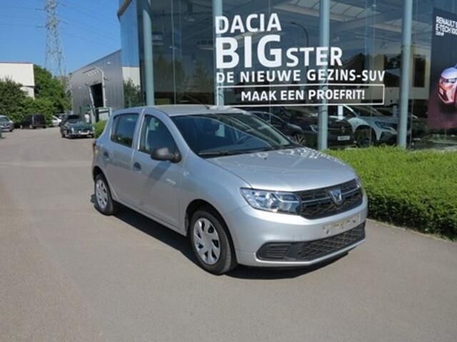 Zilver Gebruikt 2018 Dacia Sandero Hatchback | € 8.490 (Super prijs) - Afbeelding 1/4