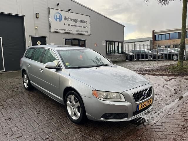 Occasion Volvo V70 Summum 145 PK (106 kW) 2009 Grijs Stationwagen
