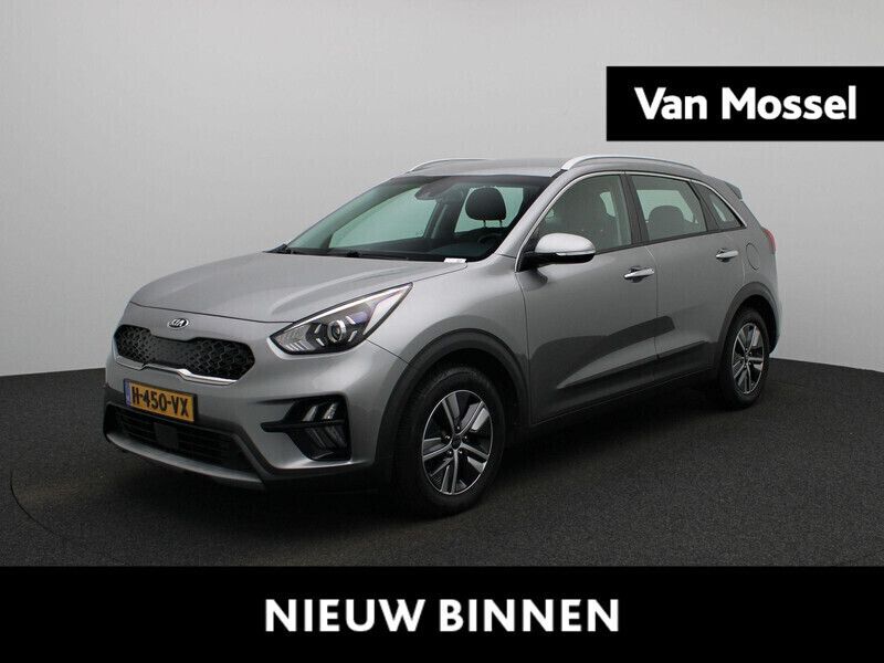 Grijs Gebruikt 2020 Kia Niro SUV | € 21.400 (Eerlijke prijs) - Afbeelding 1/4