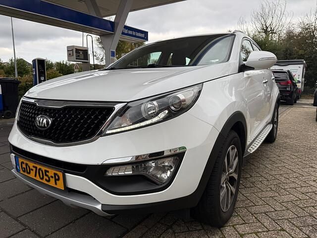 Wit Gebruikt 2015 Kia Sportage SUV | € 13.450 (Iets duurder) - Afbeelding 1/4