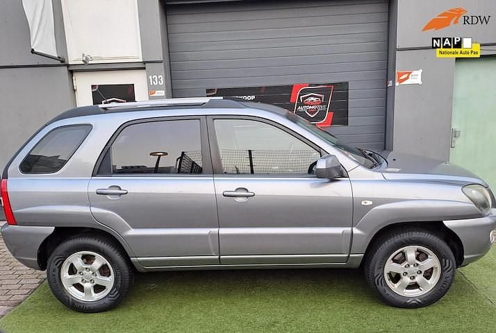 Occasion Kia Sportage 2008 Grijs (metallic) SUV