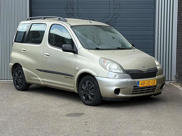 Occasion Toyota Yaris Sol 86 PK (63 kW) 2002 Stationwagen