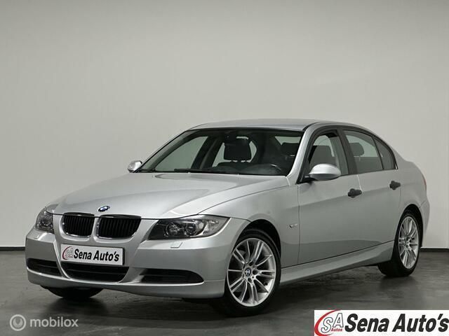 Grijs Gebruikt 2006 BMW 320 Executive Sedan | € 5.995 (Eerlijke prijs) - Afbeelding 1/4