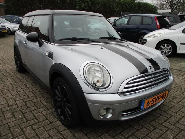 Grijs Gebruikt 2008 Mini Cooper Clubman Stationwagen | € 1.999 (Goede deal) - Afbeelding 1/4