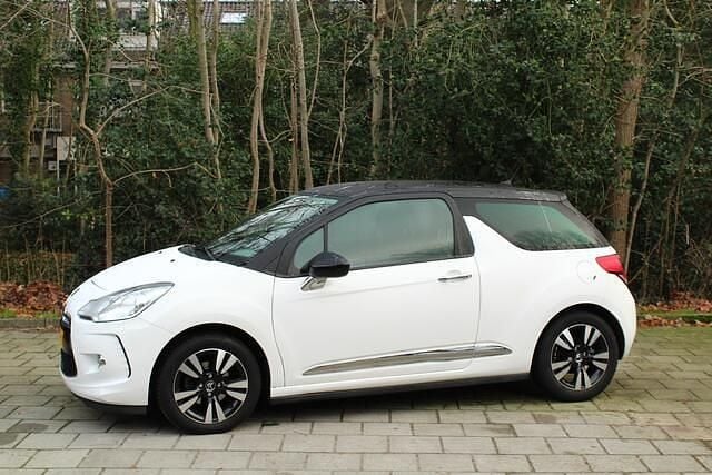 Wit Gebruikt 2012 Citroën DS3 So Chic Hatchback | € 3.949 (Eerlijke prijs) - Afbeelding 1/4