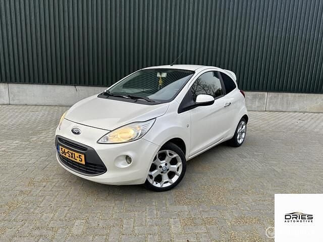 Wit Gebruikt 2012 Ford Ka Titanium X Hatchback | € 2.750 (Eerlijke prijs) - Afbeelding 1/4
