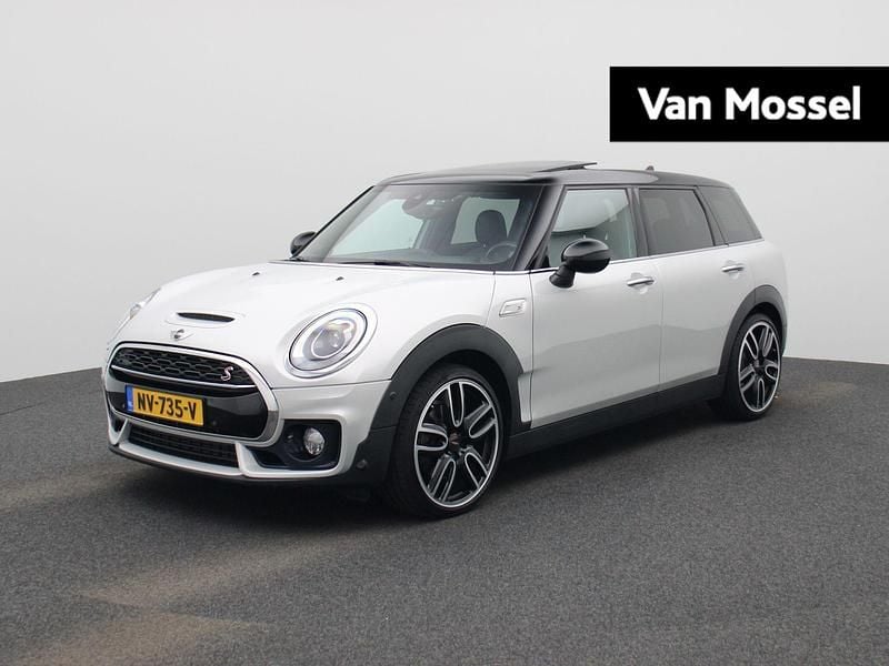 Wit Gebruikt 2017 Mini Cooper Clubman Business Stationwagen | € 24.940 (Iets duurder) - Afbeelding 1/4