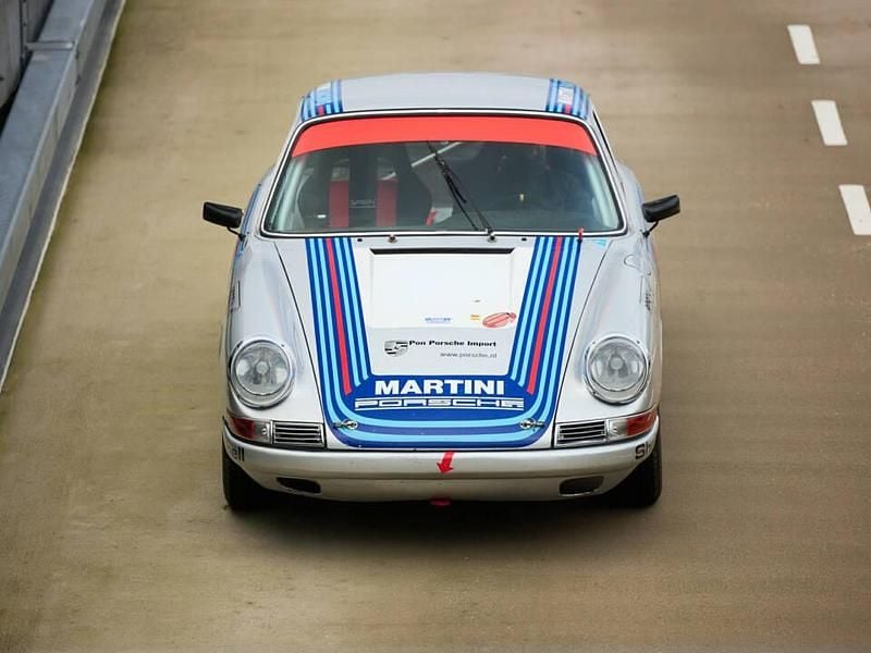 Zilver Gebruikt 1967 Porsche 911 Coupé | € 115.000 - Afbeelding 1/4